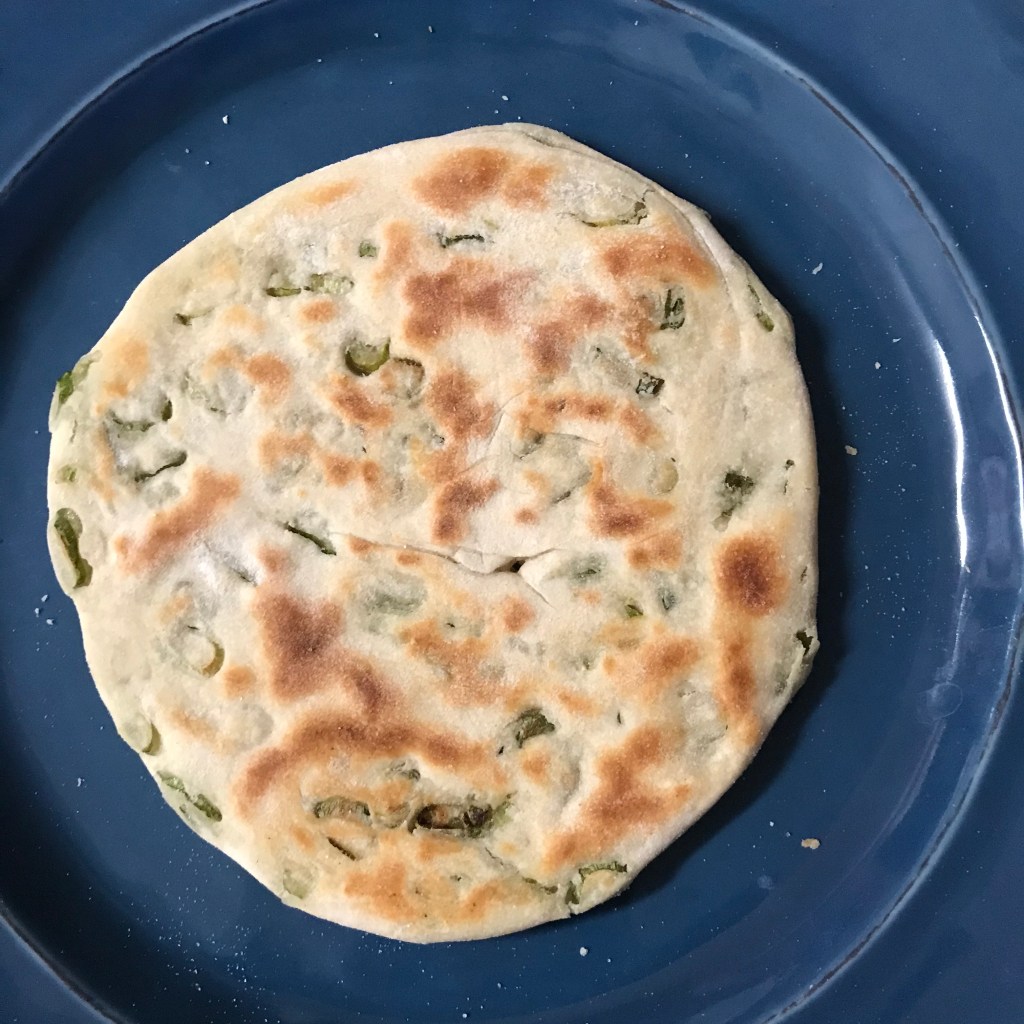 蔥油餅 Scallion Pancake