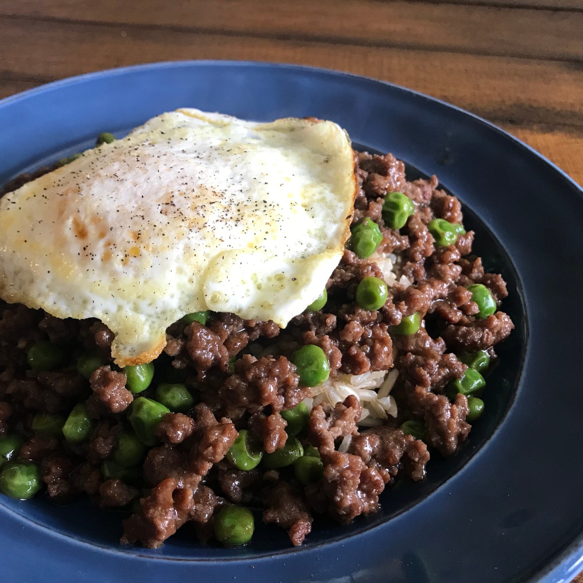 煎蛋免治牛肉飯 Minced Beef with&nbsp;Rice